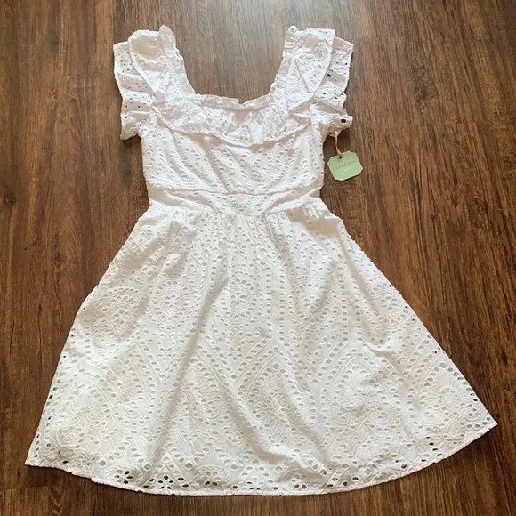 RYEGRASS Embroidered Eyelet White Dress Small NWT - Picture 2 of 9